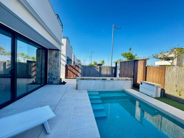 propertyattachment1r4ibfd64c20250509021126