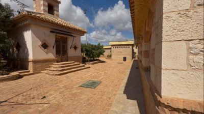 propertyimage1984tvzxen20250510042237