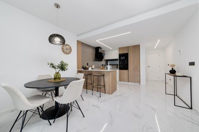 propertyimage1uslw4z4c120250511053523