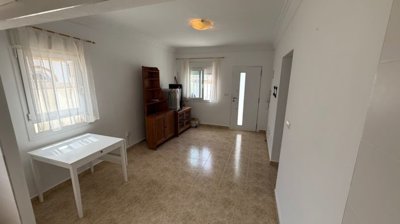 propertyimage1qk9se8xg520250513053132