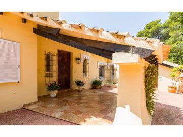 propertyimage1qpoad9lon20250513041529