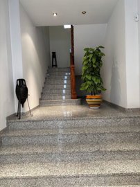 propertyimage1zwxomahmq20250524061029