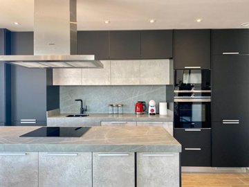 propertyimage1f8m80uy4u20250515054808