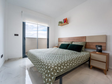 propertyimage1vie7xjy2220250515054706
