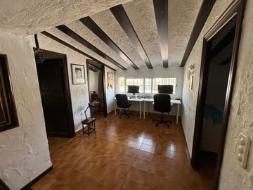 propertyimage1psj43uysc20250515054018