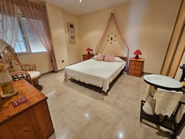 propertyimage1c7ql0mt7e20250417032343