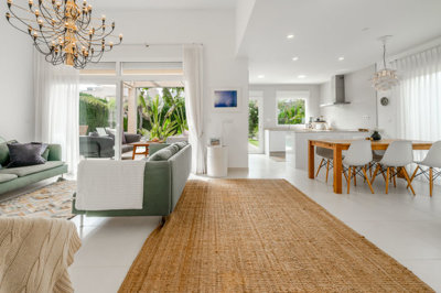 propertyimage1n1whpkdyc20250410115630