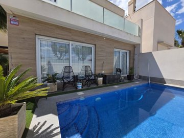 propertyimage1b6rl7lebn20250516055728