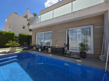 propertyimage1kxcahvpwf20250516055745