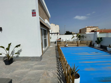 propertyattachment1oixa38y3120250515032400