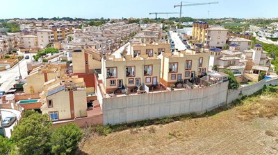 propertyimage1hmhfdwbka20250520055332