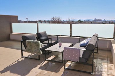 propertyimage1kdveneird20250520042113