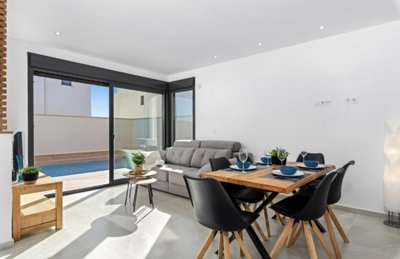 propertyimage1fuh3ou6l920250520054601