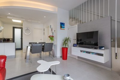 propertyimage1tstxkxeth20250521054145