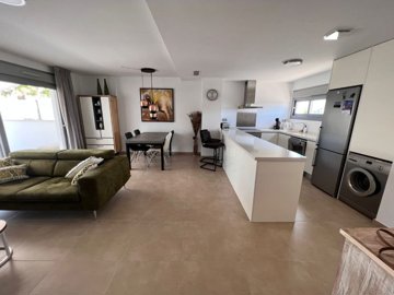 propertyimage16wtnsysyr20250523043022