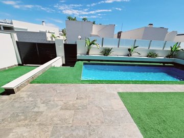 propertyimage1lajtnxeq720250524053559