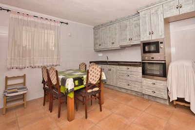 propertyimage1jh1qahpks20250527053118