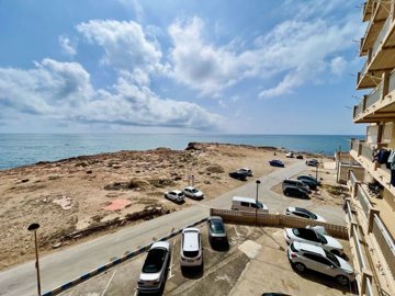 propertyimage1qng2lpax620250529054530