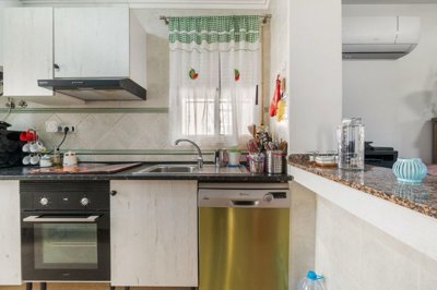 propertyimage1jzeqxoejh20250530053636