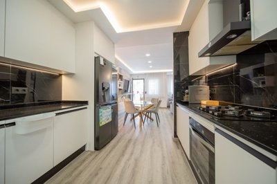 propertyimage1adaj8kes320250603054217