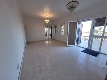 propertyimage1agaonwzft20250604054712