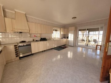 propertyimage10vuwzkyzd20250604054721