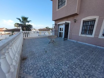 propertyimage1x5tdt22dv20250604054625