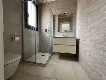 propertyimage1lq27d0gc420250605054818