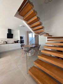 propertyimage1mcago7ezw20250606054257
