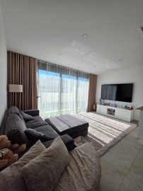 propertyimage1aw7v2ug1y20250606054249
