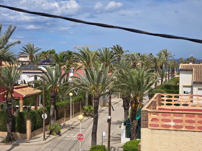 Image No.1-Villa de 4 chambres à vendre à Orihuela Costa