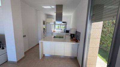 propertyimage1k3wogjl8l20250612053738