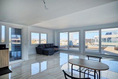 propertyimage1hb0qvla7z20250612053532