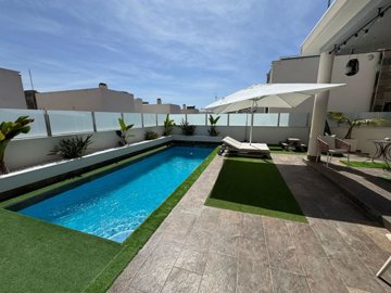 propertyimage1qucgpikbu20250612054614