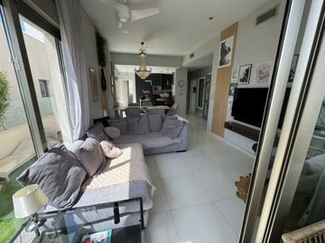 propertyimage1i76yp6euv20250612054639