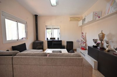 propertyimage1x8dxrapcb20250214062833