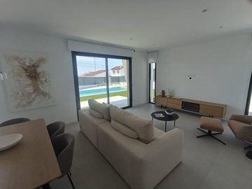 propertyimage1nibhua0yy20250612053532