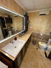 propertyimage1zb8zdihyd20250612054219