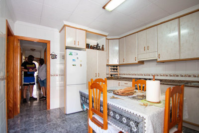 propertyimage12x7a9wvp520250611054609