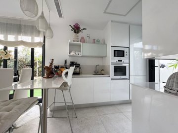 propertyimage1lmvszshxp20250614054718