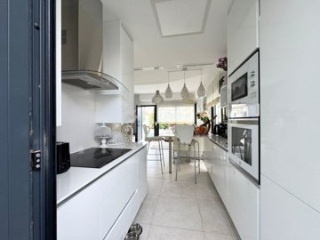 propertyimage1g5uot0elr20250614054722
