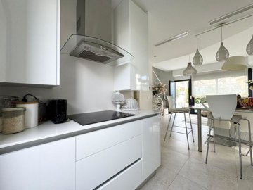 propertyimage16nx5vkefb20250614054727