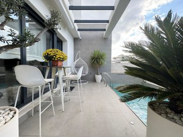 propertyimage1bpdegmqsq20250614054649