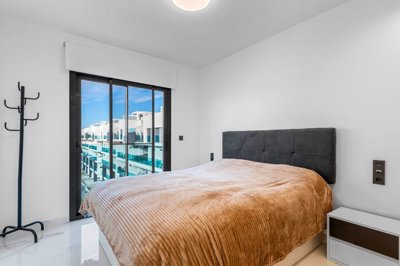 propertyimage1m7fsij2i620250617054648