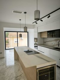 propertyimage1j3eyiz0kx20250618055541