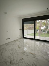 propertyimage1oeguthwmb20250618055548