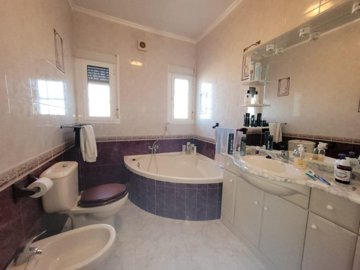propertyimage1fu2kohinq20250619054248