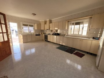 propertyimage1wlr6vkqnu20250619054222