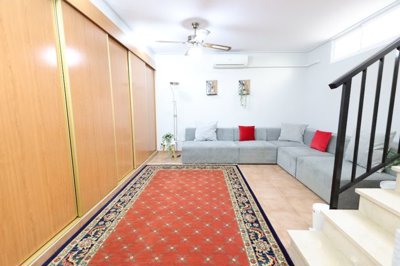 propertyimage1zpumk43zy20250619054137