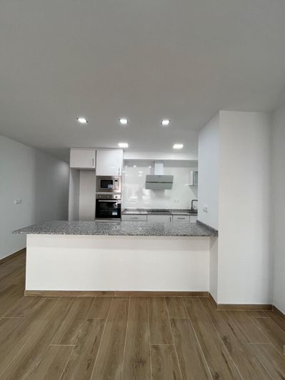 Image No.1-Appartement de 3 chambres à vendre à Torrevieja